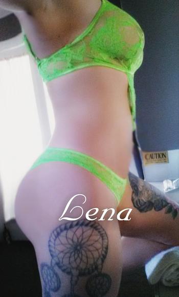 , 22  female escort, Windsor