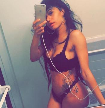 , 22  female escort, Windsor