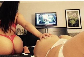 , 20  female escort, Windsor