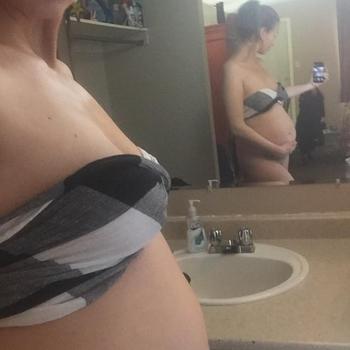 , 28  female escort, Windsor