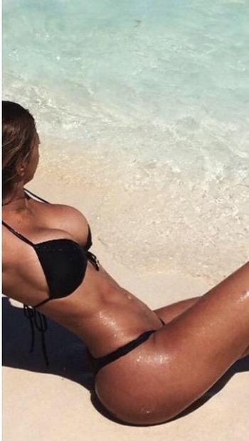 , 22  female escort, Windsor