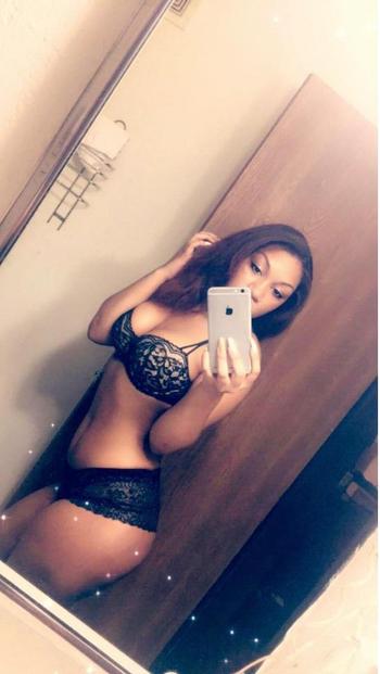 , 21 Latino/Hispanic female escort, Windsor