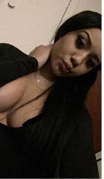 , 21  female escort, Windsor