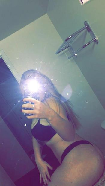 , 20  female escort, Windsor