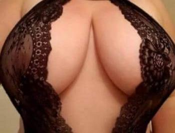 , 26  female escort, Windsor