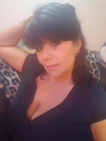 , 47  female escort, Windsor