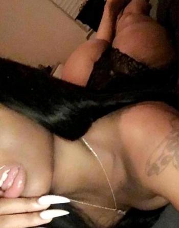 , 20  female escort, Windsor