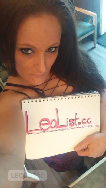 Chloeyyyyy, 25 Caucasian/White female escort, Windsor