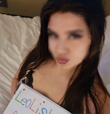 Willow, 23 Caucasian/White female escort, Windsor