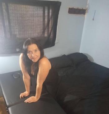 Jillian, 35 Caucasian/White female escort, Windsor