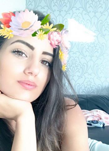Shivani, 23 Asian female escort, Windsor