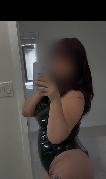 Alexa, 28 Caucasian/White female escort, Windsor