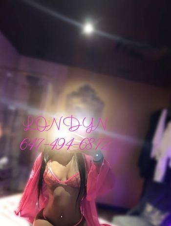 Londyn, 24 Black female escort, Windsor
