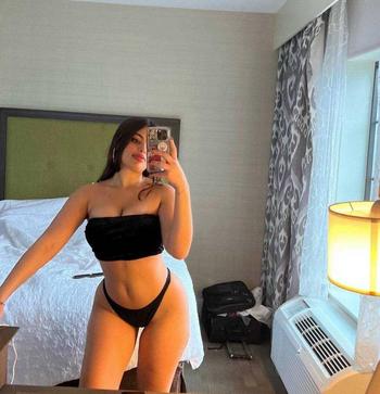 Berenice, 23 Latino/Hispanic female escort, Windsor