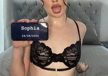 Sophia, 21 Caucasian/White female escort, Windsor