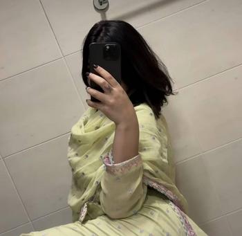 S H R E Y A, 22 Indo Canadian female escort, Windsor