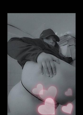 Sierra Superior, 26 Caucasian/White female escort, Windsor